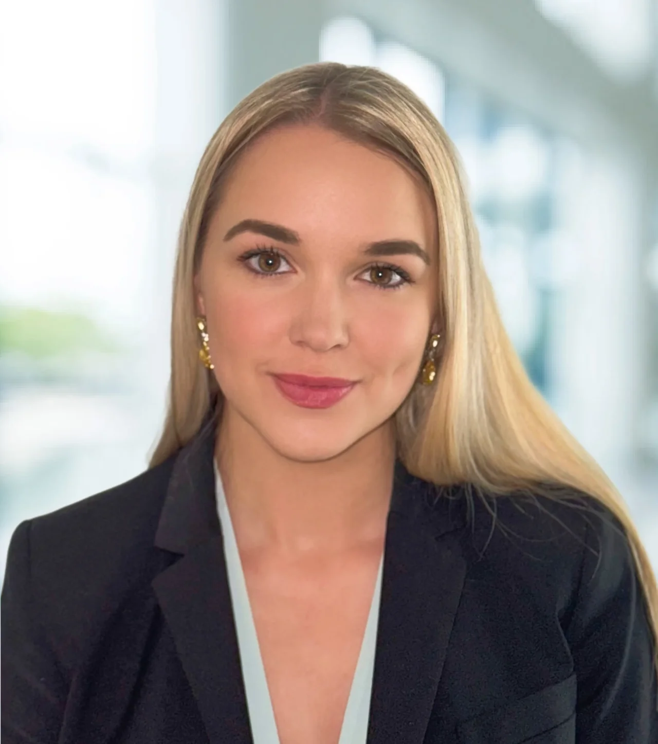 Stormi Harvey Author